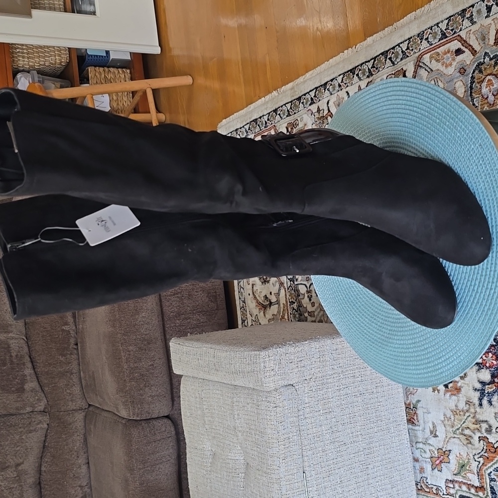 EAST 5TH BRAND WOMEN'S BLACK SUEDE HIGH BOOTS SIZE 8.5